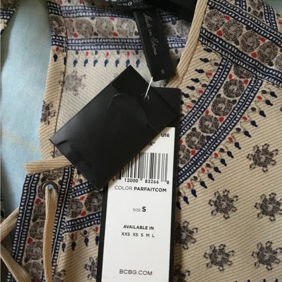 NWT BCBG Romper - Picture 3 of 4